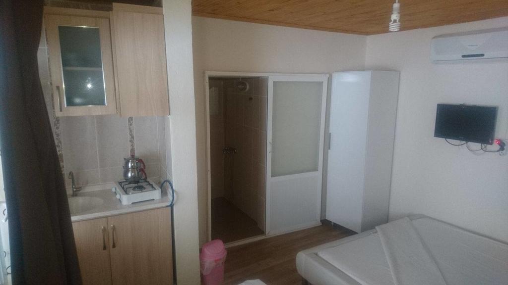 Erkin Apart Hotel Karsiyaka  Екстер'єр фото