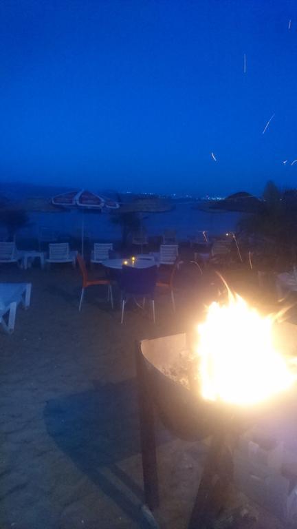 Erkin Apart Hotel Karsiyaka  Екстер'єр фото