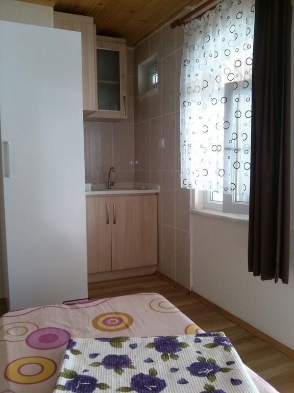Erkin Apart Hotel Karsiyaka  Екстер'єр фото